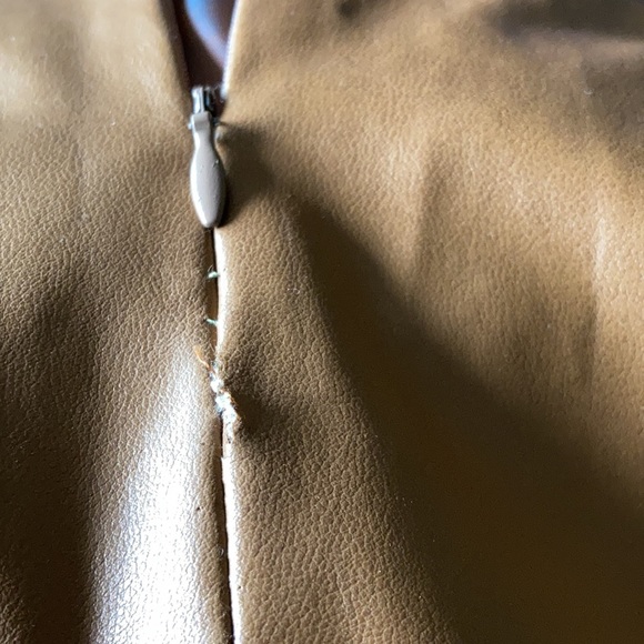 Zara faux leather skirt - Picture 8 of 11